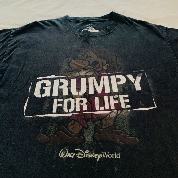 Snow White & the Seven Dwarfs Grumpy T-Shirt - Picture 2 of 8